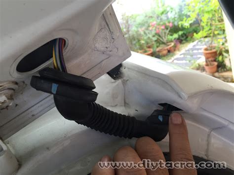 Rear View Camera Installation 的图像结果