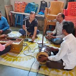 Dakshin mukhi hanuman mandir and shani mandir - Hindu temple - Navi ...