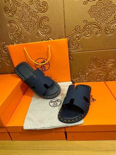 Premium Navy Blue Stone Wall Pattern Upper Sleeper – Yard of Deals