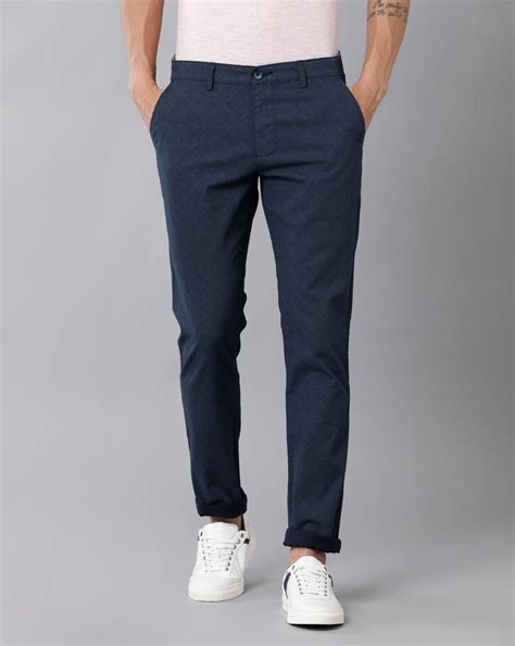 Classic Polo Men's 100% Cotton Moderate Fit Textured Navy Color Trouse