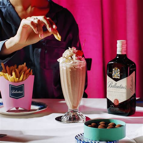 Mixing Milk and Whisky - Cocktail Recipes - Ballantine's