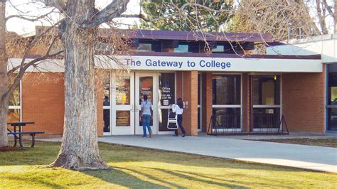 Laredo Elementary School - LOA Architecture