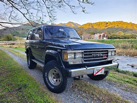 Toyota Land Cruiser 60 Series | Showa Vehicle Services