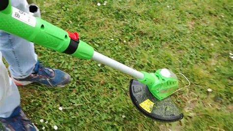 Prova Taglia bordi a batteria flora best lidl   YouTube