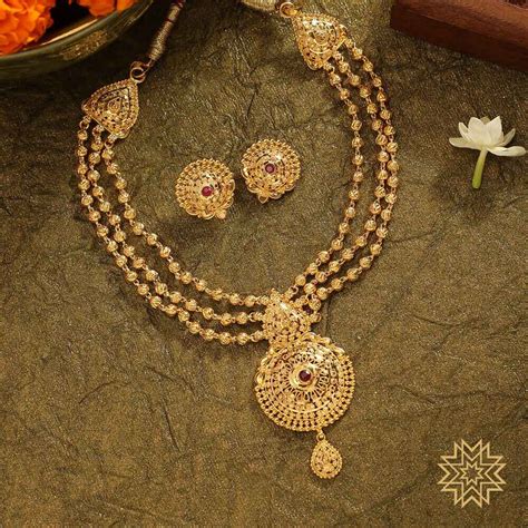 Buy 3 Layer Circle Pendant Gold Necklace Set Online | 3 Layer Circle ...