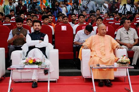 Press Release:Press Information Bureau