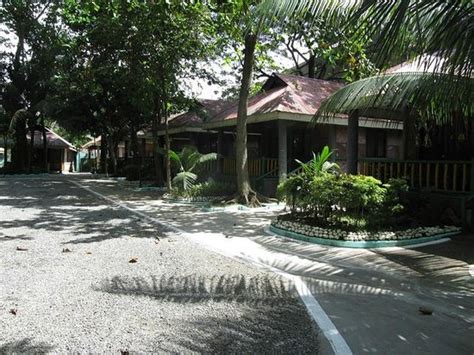 COCONUT BAY BEACH RESORT (Cagayan de Oro) - Inn Reviews & Photos ...