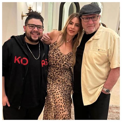 Manny Delgado Famiglia Moderna