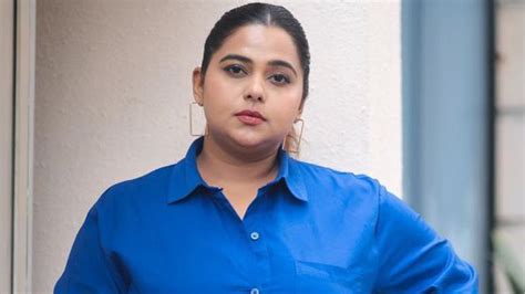 Fara Q Model Bio 的图像结果