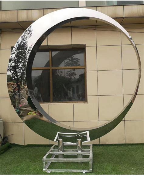不锈钢几何圆环-户外园林广场城市景观雕塑