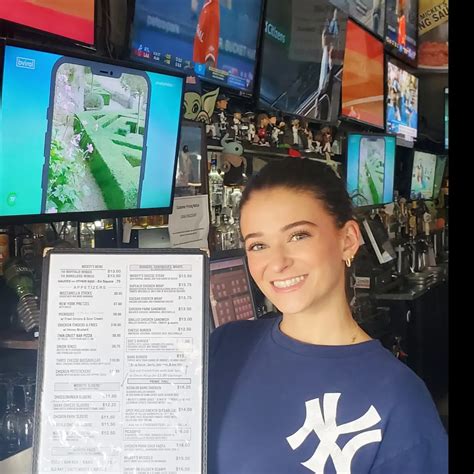 Mickey's Bar & Grill | Elaina says Happy Friday! Open 2pm for Wings ...