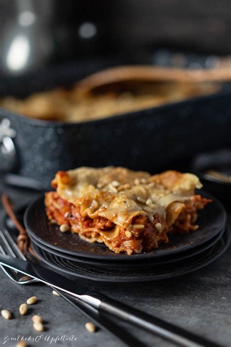 Einfaches Rezept fixer Tortellini-Hackfleisch-Auflauf überbacken