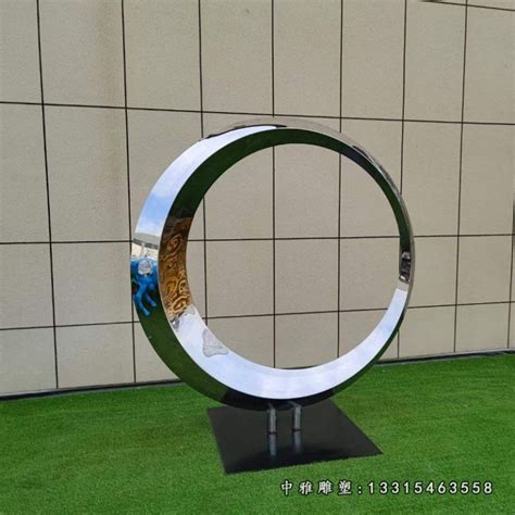 不锈钢广场大型圆环雕塑-宏通雕塑