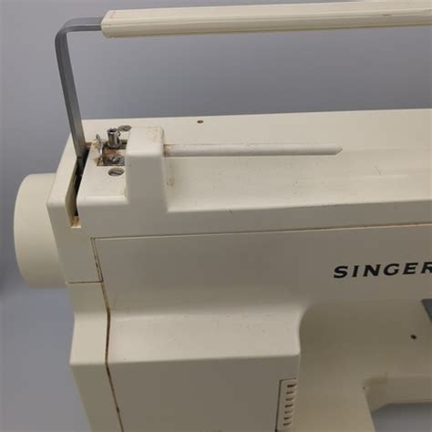 Singer Model 6212C Sewing Machine 的图像结果