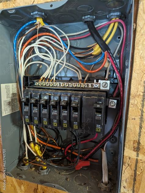 Electricity in the House 的图像结果