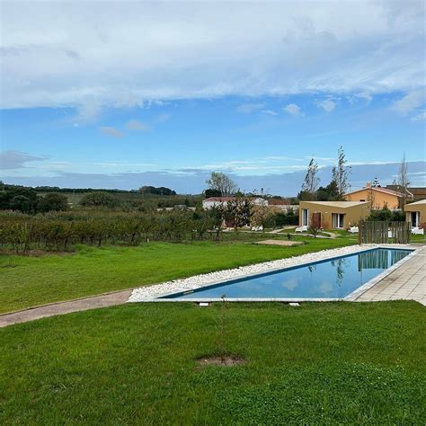 ENTRE VINHAS E MAR (Obidos) - Villa Reviews, Photos, Rate Comparison ...