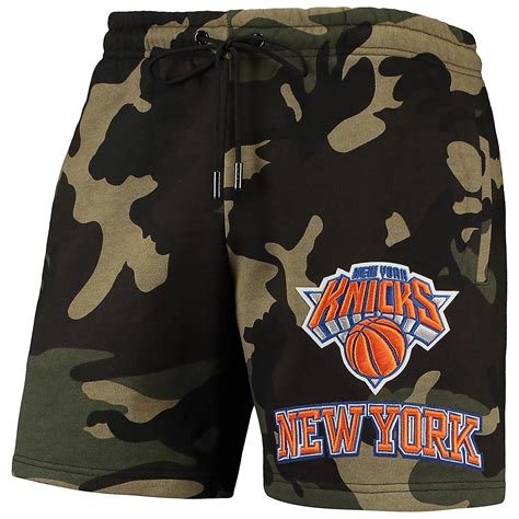 Pro Standard New York Knicks Team Shorts | Academy
