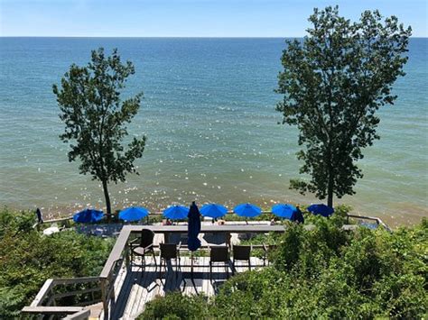 LAKE SHORE RESORT (Saugatuck) - Resort Reviews & Photos - Tripadvisor