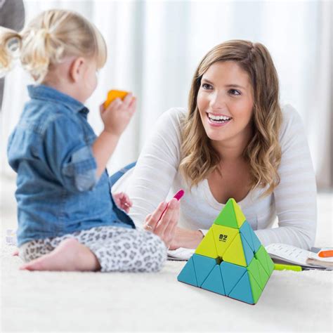 Pyramid Cube – Goyalbazaar