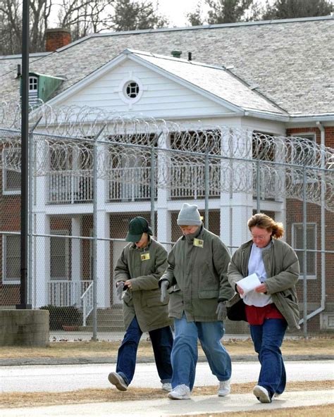York CI inmates moved for shower project