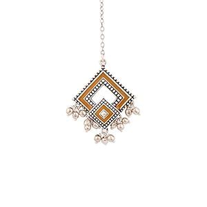 Voylla Sanwari Mini Ghungroos Adorned Maang Tika : Amazon.in: Jewellery