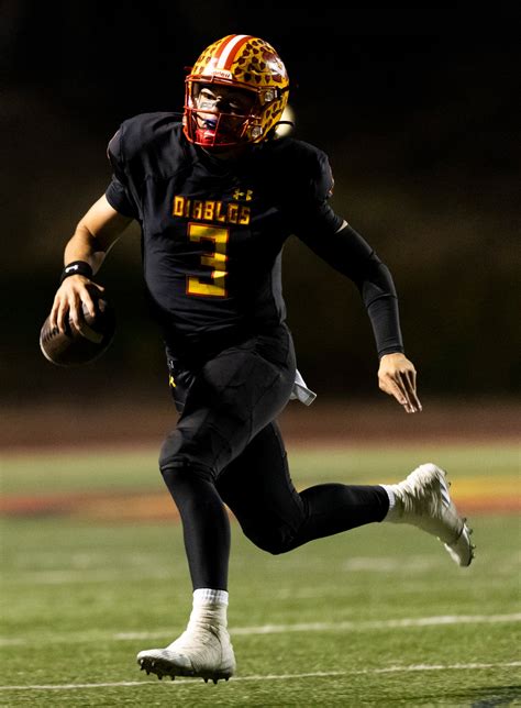 Mission Viejo football beats Los Alamitos to finish regular season 10-0 ...