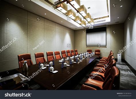 Board Room Meeting 的图像结果