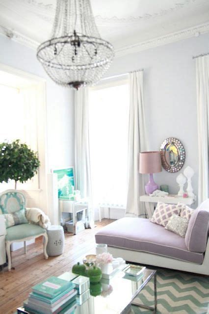 Light Purple Colour Combinations - To Add Warmth & Elegance to Your Home