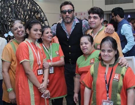 Amruta Fadnavis inaugurates 'The Art Trisomy 21', an art exhibition ...