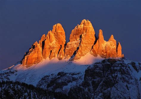 Le Tre Cime sono le vette dolomitiche più conosciute al mondo
