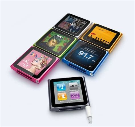 Phone-Mimicking MP3 Players : iPod Nano 7