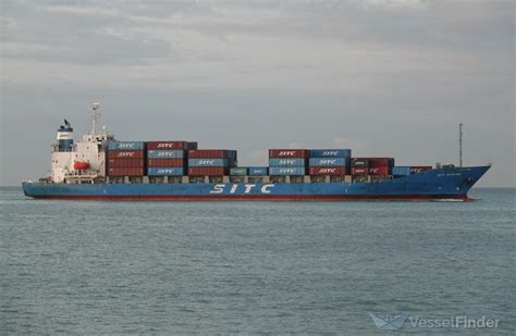 HE SHUN, Container Ship - Details and current position - IMO 9241009 ...