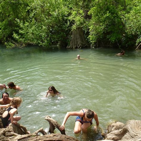 CAMP BEN MCCULLOCH (Driftwood): Ce qu'il faut savoir pour votre visite ...