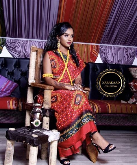 Traditional Somali Attire 🇸🇴 | Somali clothing, Somali clothes, Dress ...