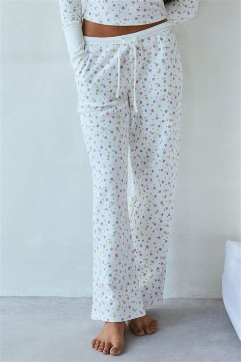 Frankies Bikinis Cabin Waffle Knit Pant | Urban Outfitters Korea ...