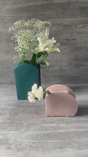 Buy Espen Pink Ceramic Vase - Home Artisan