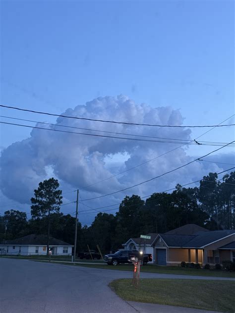 Donut-shaped cloud floating above SE Marion County - Ocala-News.com