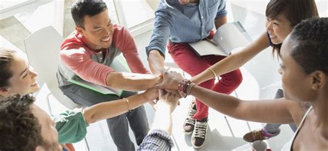 Being Happy at Work 的图像结果