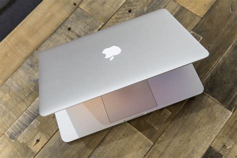购买 MacBook Pro 2022 而非新款 MacBook Air 的 3 个理由_视频_主动_寿命