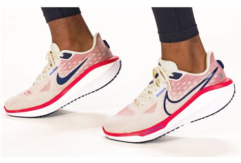 Nike Vomero 17 en promoción | Hombre Zapatillas Terrenos mixtos Nike