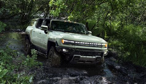 This 830-horsepower, crab-walking SUV will be the second Hummer EV - Ars Technica