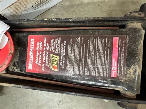 MOTOMASTER HEAVY DUTY FLOOR JACK. 3 TON - Able Auctions