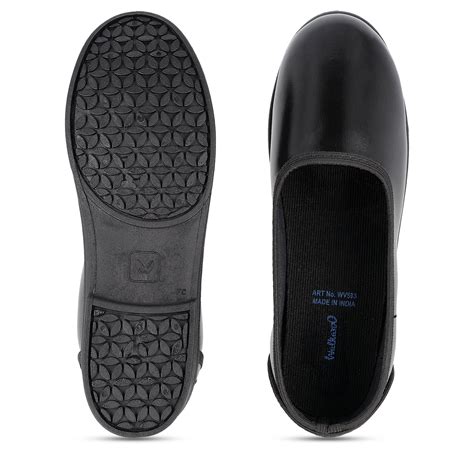 Girls Shoe - Buy Girls Shoes Online at Best Prices in Inda – Walkaroo ...