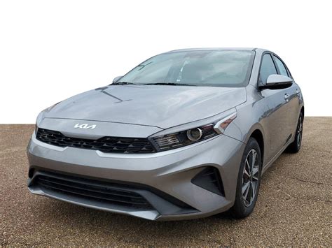 New 2023 Kia Forte LXS 4D Sedan in Brandon #K684535 | Wilson KIA