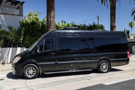 Sprinter Van Rental Luxury 的图像结果