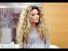Simple Hairstyles For Curly Hair by 7 Easy Hairstyles For Curly Hair Simple Hairstyles For Curly Hair