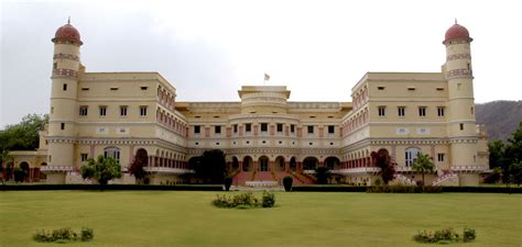 Travel Tips About ALWAR(AWR) | ALWAR(AWR) Station Information ...