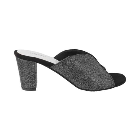 Buy Mochi Women Black Casual Slip Ons Online | SKU: 40-2536-11-36 ...