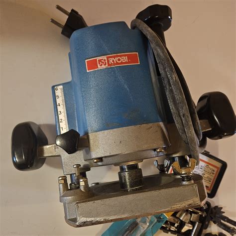 Ryobi R-500 Överhandsfräs | Köp på Tradera (666169920)