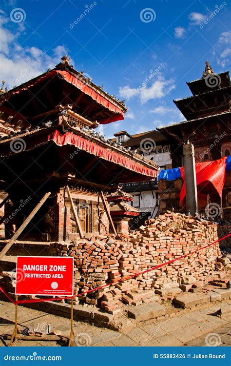 Earthquake Damage at Durbar Square, Kathmandu, Nepal Editorial Photo ...